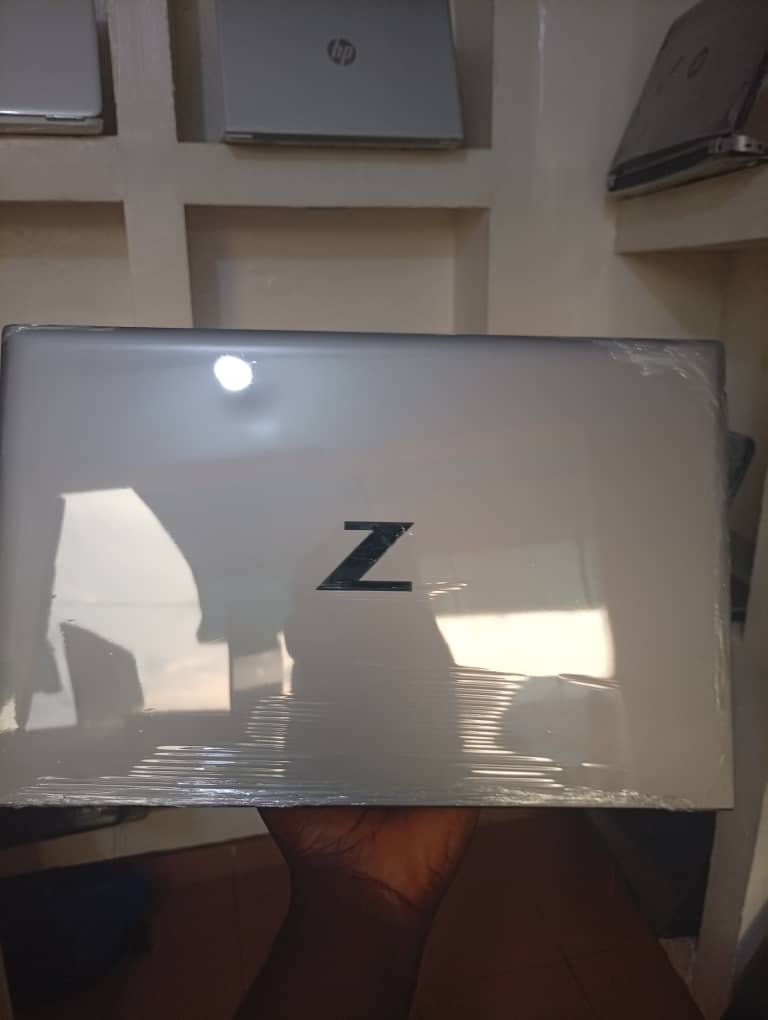 HP ZBook 3